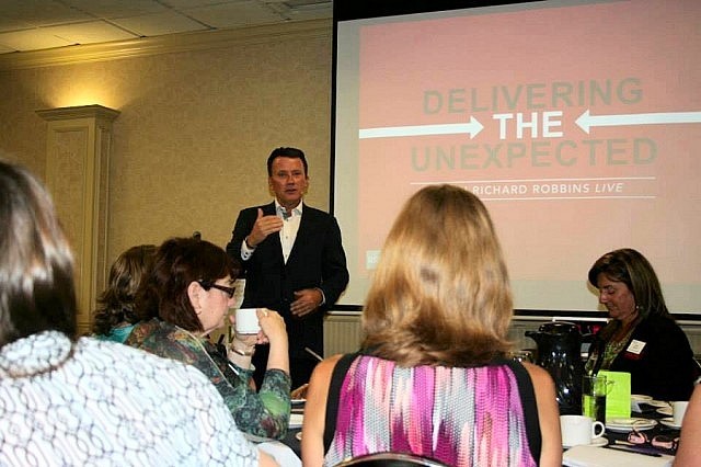 Motivational speaker Richard Robbins presented on "Delivering The Unexpected" to the members of WBN at the September 3 meeting (photo: Carrie Wakeford / WBN)