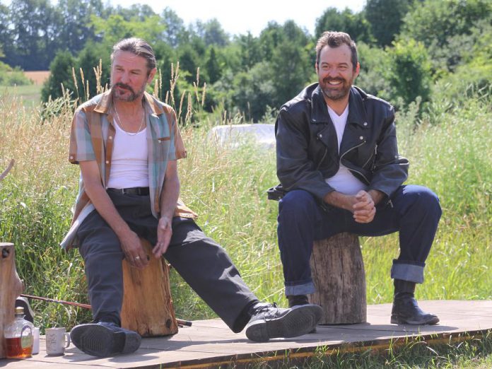 John Tench performs as robber Hermyle Lalonde (the role was originally performed by Robert Winslow in the 2015 production) with Paul Braunstein reprising his role as robber Jean Claude Lalonde (photo: Jeannine Taylor / kawarthaNOW)