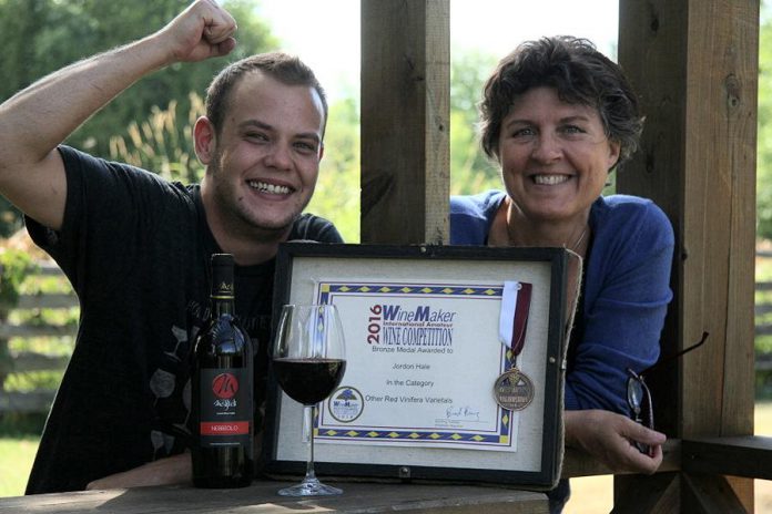 Cohan Dunning and Jordon Hale celebrate their bronze medal win at the 2016 Wine Maker International Wine Competition (photo: Jewel Just Fine Wines)
