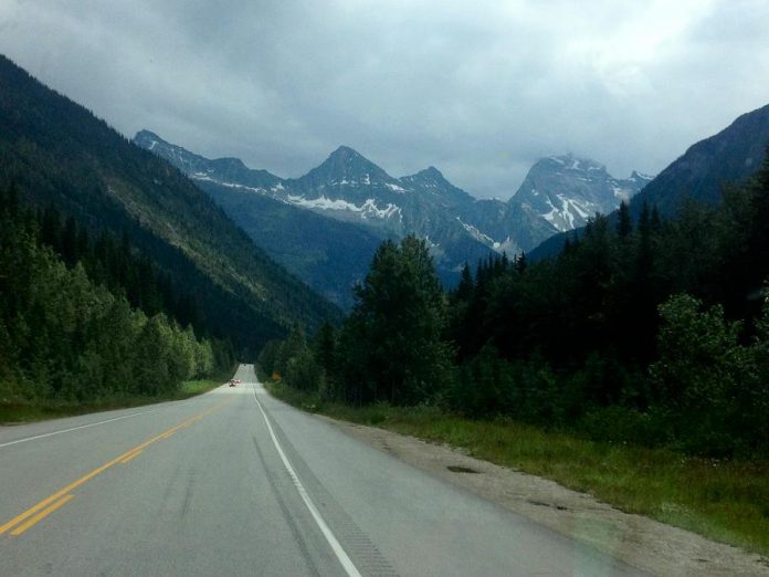 A mountain road between Banff and Revelstoke (photo: Josh Fewings)
