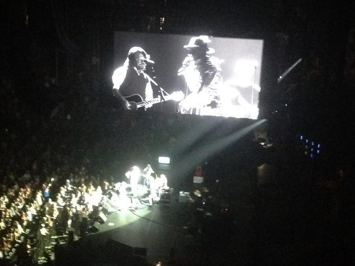 Near the beginning of the show, with Paul and Gord letting loose (photo: Josh Fewings)