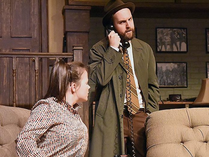 Hilary Krysman Osborne as Susy Hendrix and Myles Chisholm as con-man "Sergeant Carlino" (photo: Peterborough Theatre Guild / Facebook)