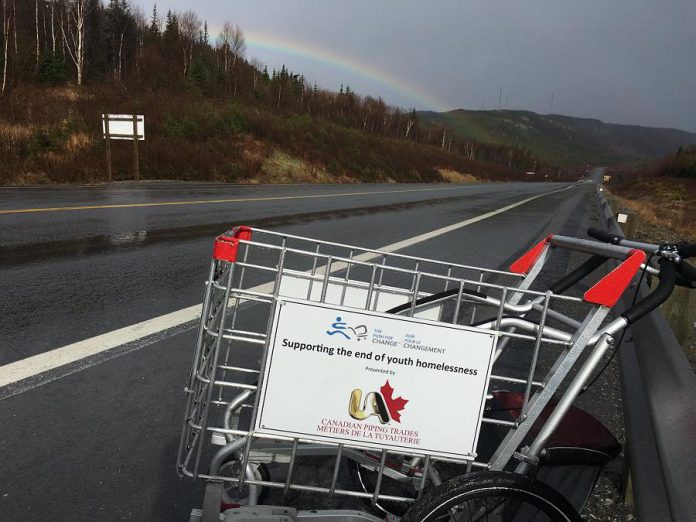 Joe's shopping cart is a symbol of homelessness (photo: The Push for Change)