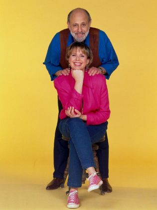 Children's performers Sharon and Bram will play at the free festival at Nicholls Oval on Sunday, August 20 (publicity photo)
