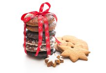 Give a gift of cookies this year, or treat yourself through a cookie exchange!