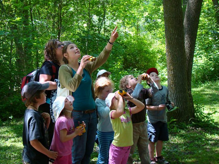 The Ontario Children's Outdoor Charter aims to get children outside to discover the wonders of nature, like these kids are at GreenUP Ecology Park. Bill Kilburne, of the Back to Nature Network, will speak about the charter at ORCA's annual general meeting on March 20th. (photo: GreenUP)