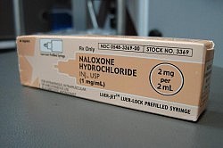 Naloxone is a intravenous drug used to counter the effects of overdose from opioids such as heroin and morphine (photo: Wikimedia)