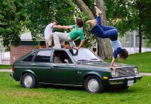 A scene from "1981 FM", one of five dances to be performed Dusk Dances in Rotary Park in Peterborough from July 24-27 (photo: Joseph Michael Photography)