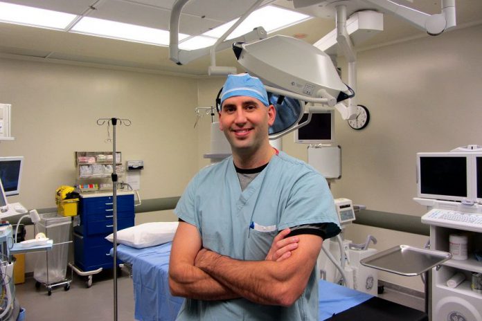 Dr. Justin Clouthier is a vascular surgeon at Peterborough Regional Health Centre who specializes in a surgical procedure that reduces risks to vulnerable patients. The equipment used in this procedure was funded in part by donations to the Peterborough Regional Health Centre Foundation.