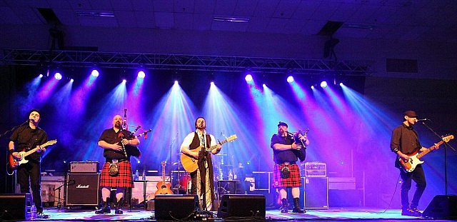 Originally from Petrolia in southern Ontario, Mudmen are a blast of Celtic energy whose members are known to be characters both on and off stage