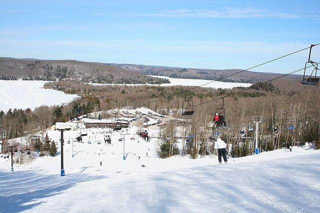 Sir Sam's offers 14 groomed runs with a variety of levels of ability