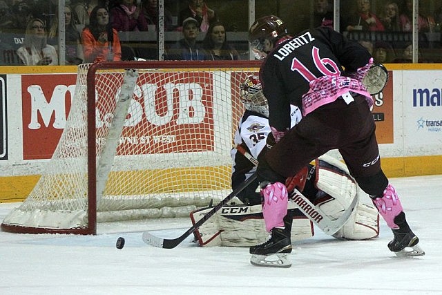 pink-in-the-rink-12