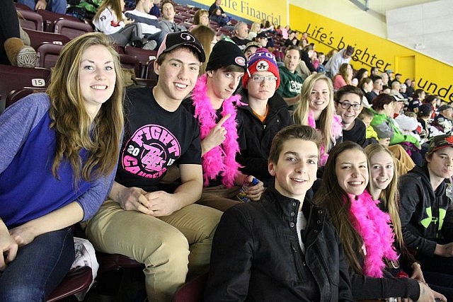 pink-in-the-rink-16
