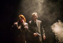 Sarah McNeilly and Ryan Kerr star as FBI agents Fox Mulder and Dr. Dana Scully in The Theatre on King's stage recreation of "The X-Files" (photo: Andy Carroll / TTOK)