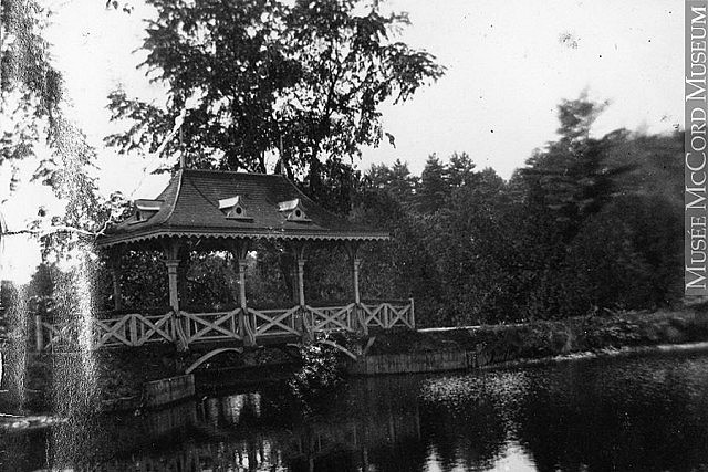 The Pagoda Bridge was originally completed in 1895 (photo: McCord Museum)