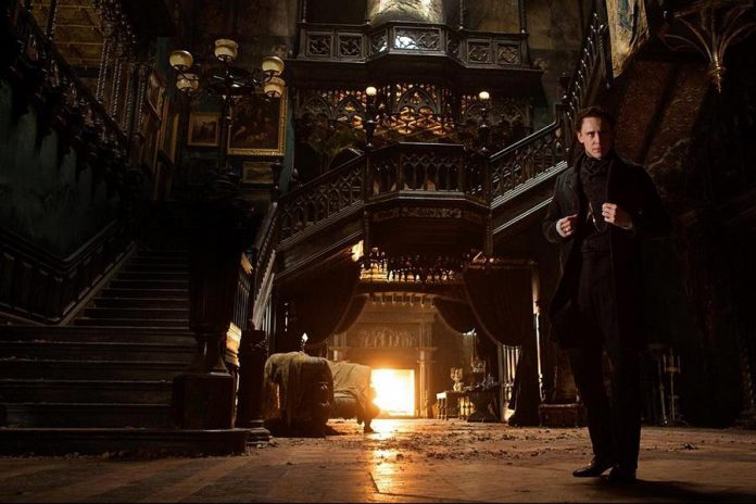 Don't be misled by the trailers: "Crimson Peak" is a gory tale of gothic romance rather than a traditional horror film