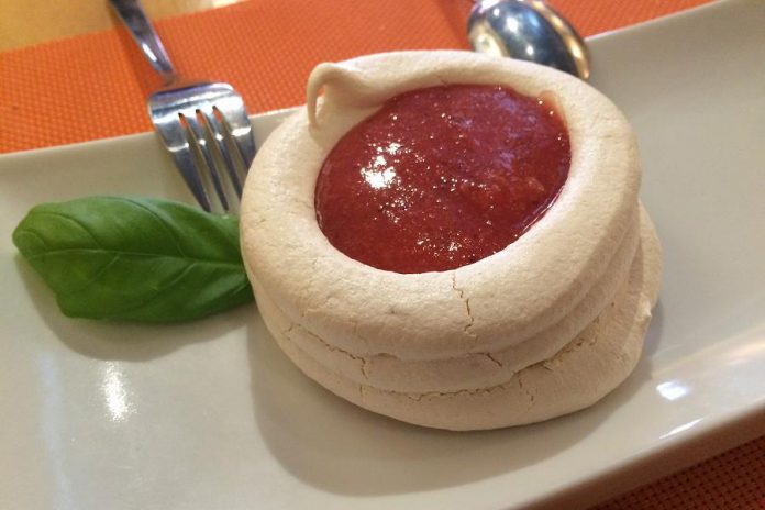Dreams of Beans's new lunch menu features soups, sandwiches, salads and exceptional desserts, such as this nest of meringue with strawberry coulis (photo: Eva Fisher)