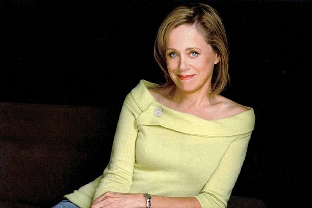 Actress Fiona Reid, best known for her role as Cathy on the TV series "King of Kensington", will perform the dramatic monologue "A Bed Amongst the Lentils"