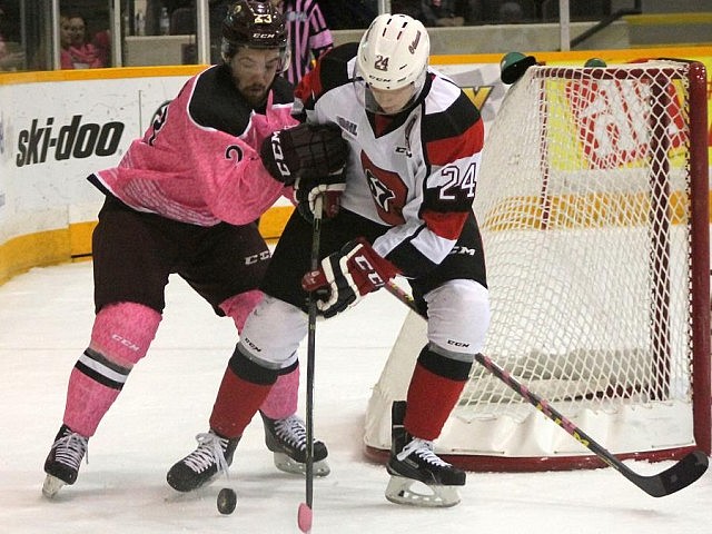 Despite efforts like this by one by the Petes' Hunter Garlent (who earned Mark's Hardest Working Player of the Game honours), the Ottawa 67's shut out the Petes 3-0