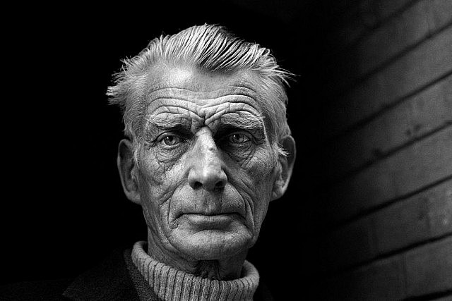 The famous portrait of Samuel Beckett by Jane Bown, staff photographer with The Observer, taken in April 1976 while he was leaving the Royal Court Theatre in London after rehearsals of his play "Happy Days" as part of a theatre season celebrating his 70th birthday (photo: Jane Bown)