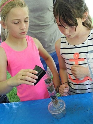 Children enjoy hands-on and interactive experimentation with the properties of soil at the launch of the new Wonders of Water (W.O.W.) program which will soon be bringing the PCWF into classrooms and learning spaces (photo: Karen Halley, GreenUp)