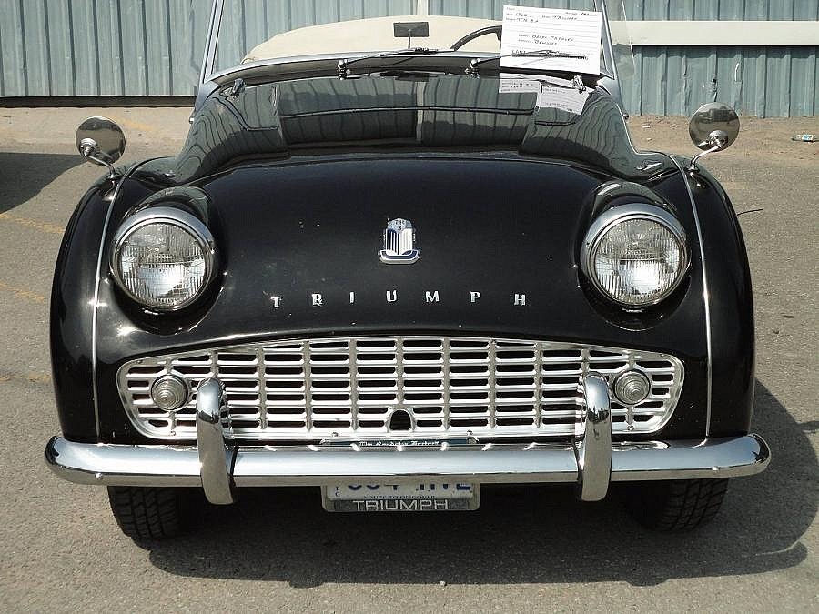 A vroom with a view in pretty downtown Millbrook kawarthaNOW