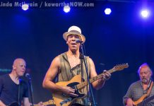 Beau Dixon performing with Slips N The High Fives at The Hootenanny on Hunter Street on August 13 (photo: Linda McIlwain / kawarthaNOW.com)