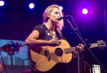 Singer-songwriter Melissa Payne in August at The Hootenanny on Hunter Street in Peterborough. She performs in a fundraiser on October 7 at the Gordon Best in Peterborough and on October 8 at Elmhirst's Resort in Keene. (Photo: Linda McIlwain / kawarthaNOW)