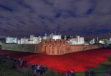 "Blood Swept Lands and Seas of Red" was a work of installation art placed in the moat of the Tower of London in England, between July and November 2014, to commemorate the centenary of the outbreak of World War I. It consisted of 888,246 ceramic red poppies, each intended to represent one British or Commonwealth serviceman killed in the War. The work's title was taken from the first line of a poem by an unknown World War I soldier. (Photo: Wikipedia)