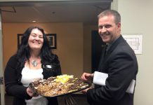 Kawartha Chamber of Commerce & Tourism volunteers Cindy and Bryan. Do you want to support your community and enhance your professional development? The Chamber is seeking volunteers for a variety of committees in 2017/18.