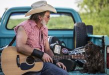 The incomparable Washboard Hank, who just launched his new website at www.washboardhank.net, performs at the Wild Blue Yonder Pub at Elmhirst's Resort in Keene on January 7th as part of the resort's free winter music series (photo: Wayne Eardley)