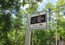 Each stop on the Kawartha Lakes Arts and Heritage Trail is marked with a roadside sign (photo: City of Kawartha Lakes)