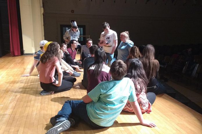 Writer and director Jen Nugent speaks to the cast of Peterborough-area high school students during a rehearsal of "Everybody Loves Archie", an original Enter Stage Right production running April 26 to 29 (photo: Sam Tweedle / kawarthaNOW)