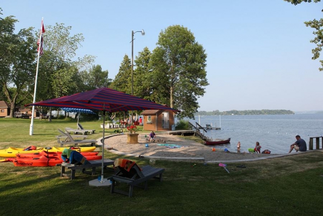 Cool off on Southview's sand beach, or enjoy your air conditioned cottage. There are plenty of ways to relax in comfort. (Photo: Southview Cottages)