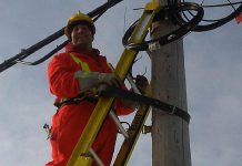 47-year-old Éric Labelle of St-Colomban, Québec, in a 2011 Facebook photo. Labelle, who worked for Expertech on behalf of Bell Canada, was electrocuted and died on July 3 in Peterborough after equipment came into contact with power lines. (Photo: Éric Labelle / Facebook)