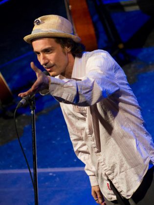Wes Ryan performing at The Venue in Peterborough. (Photo: Kristine Webster)