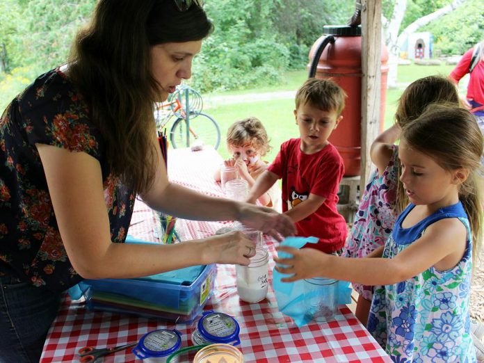 Attendees of GreenUP's birthday celebration can make their own lantern and then enjoy an evening lantern walk through the trails of Ecology Park, led by The Paddling Puppeteer. (Photo: GreenUP)