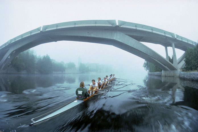 Students rowing  on the Trent Canal. (Photo: Michael Cullen)
