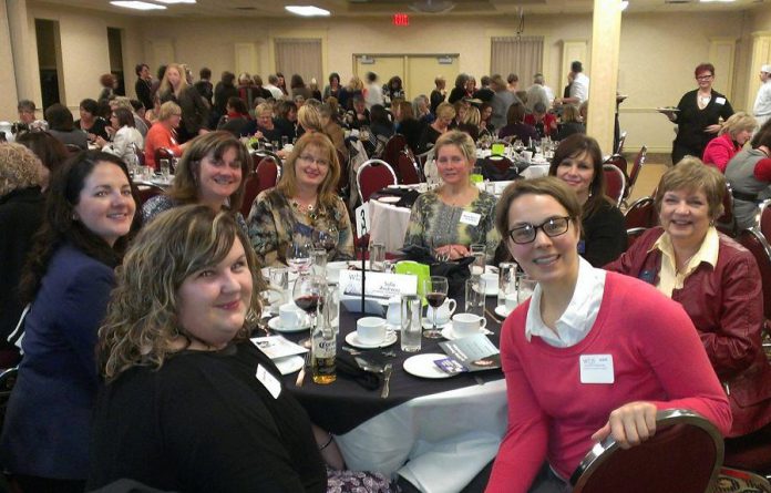 WBN meetings allow you to connect with different women each month at your dinner table. The WBN facilitator at the table will lead the discussion and ensure everyone has an opportunity to introduce themselves. (Photo: WBN)