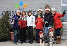 For the past four years, the Commonwell Mutual Insurance Group has been supporting charities by giving away Christmas trees to residents in each of the three communities where they have offices. (Photo: The Commonwell Mutual Insurance Group)