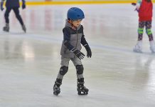 Thanks to generous local sponsors, the Township of Selwyn is offering free public skating in Lakefield and Ennismore over the holidays.