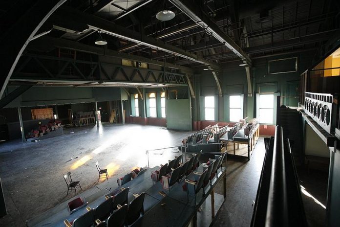 Market Hall prior to its 2009 renovation.