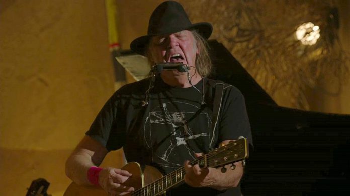 Screen capture of live stream of Neil Young concert from Omemee on December 1, 2017