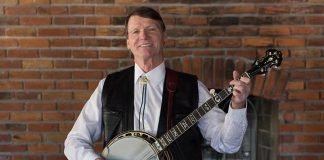 Banjo player Gerry Mitchell, who was a member of the Northland Ramblers and organized the weekly Kitchen Party Music Jams across central Ontario, died in November at the age of 63. (Photo: Kitchen Party Music Jam / Facebook)