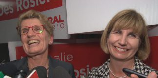 Nathalie Des Rosiers (right) with Premier Kathleen Wynne after being elected as MPP for Ottawa-Vanier in 2016. On January 17, 2018, Wynne appointed Des Rosiers as the new Minister of Natural Resources and Forestry. (Photo: Radio Canada)