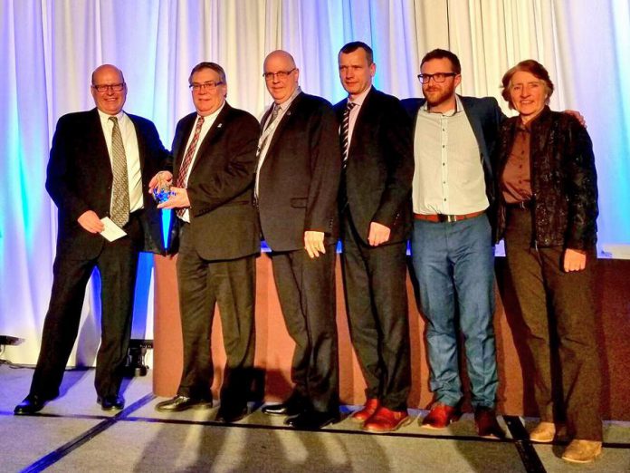 Representatives of the  Eastern Ontario Leadership Council with their Collaboration & Partnership Award from the Economic Developers Council of Ontario on February 7, 2018. (Photo: Eastern Ontario Wardens' Caucus / Twitter)