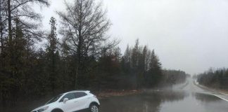 Flooding on Mount Horeb Road on February 20, 2018 resulted in the closure of the road between Highway 35 and Hillhead Road. Kawartha Conservation has issued a flood warning for the entire watershed, in effect until February 23, 2018. (Photo: City of Kawartha Lakes Police Service / Twitter)