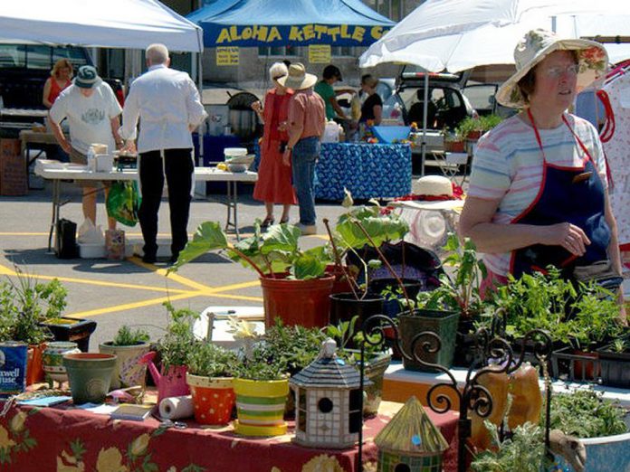 The Lakefield Farmers' Market runs on Thursdays from 9 a.m. to 2 p.m. from May 24 until October 4, 2018, rain or shine. (Photo: Lakefield Farmers' Market)
