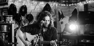 Windsor-area singer-songwriter and acoustic guitarist Max Marshall brings his original folk/country blues/ragtime to the Arlington Pub in Maynooth on Tuesday, March 13. (Photo: Amy Pelow)
