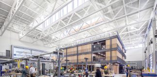 The Skills Arena and the Kube are flexible and integrated learning spaces at Fleming College's Kawartha Trades and Technology Centre (KTTC). The American Institute of Architects has recognized KTTC, designed by Perkins+Will, with a 2018 Education Facility Design Award. (Photo: Scott Norsworthy)